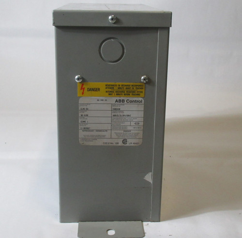ABB Control C605G30 CLMD 53 Capacitor -40/+46°C 30kVAR 600V 3PH 60Hz USED
