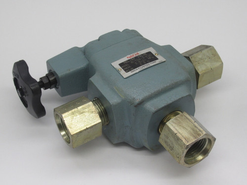 Nachi R-T06-3-E20 Relief Valve 3/4" DIA 3.5-21 MPa COS DMG USED