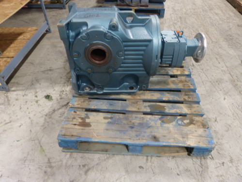 Sew-Eurodrive KA127R77AM182-KS Gear Reducer 704.00 Ratio 68400 Torque NOP