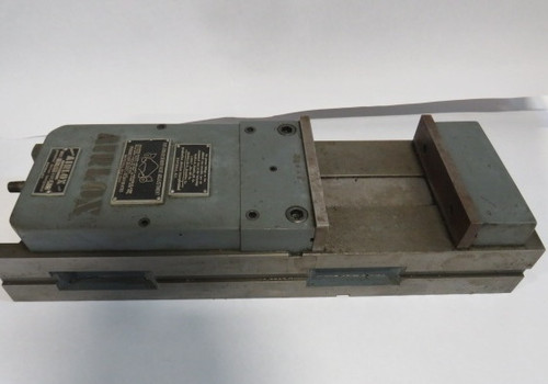 Airlox S-50 15 Kurt Air Vise w/ Allen Keys 24X7.375X5.25" 90X Grip  NOP