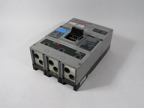 Siemens JXD63B350 Circuit Breaker 350A 600VAC 3-Pole DAMAGED SWITCH HANDLE USED