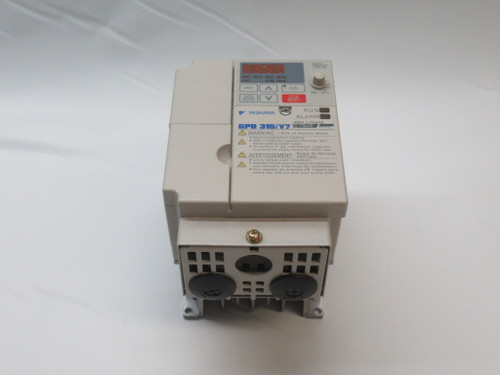 Yaskawa CIMR-V7AM40P7 Compact AC Drive 0.75kW 3PH 0-460V 3.4A 0-400Hz USED