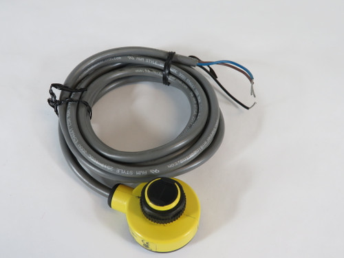 Banner T18AW3FF100 Self Contained Barrel Mount Sensor 2m SHELF WEAR/DIRT NOP