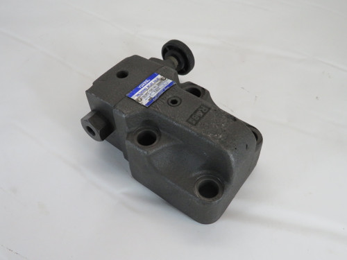 Yuken BUCG-06-H-3090 Unloading Relief Valve 1020-3050 psi 7.0-21 MPa 33 gpm USED