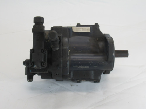 Generic PVE12R Piston Pump 207 bar 3000 psi 1-1/4" NPT Inlet/Outlet USED