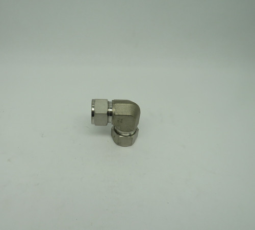 Swagelok SS-1210-95C11 Tube Fitting Union Elbow 3/4" Tube OD NOP