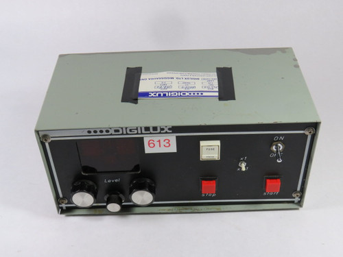 Digilux PLS-10-A Operator Interface Panel 115VAC 50/60Hz 2.0A Lamp 24V  USED