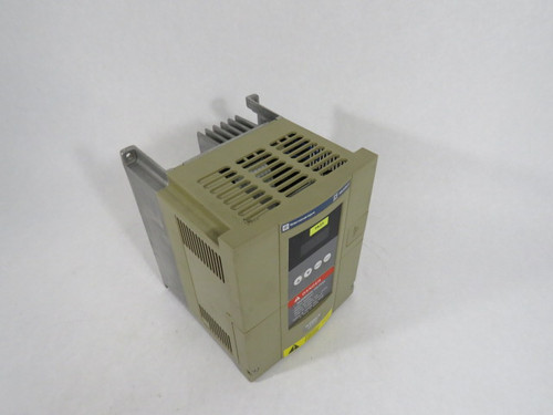 Square D ATV18U29M2 AC Drive In.200/240V 50/60Hz 1Ph 13.9/12.4A USED