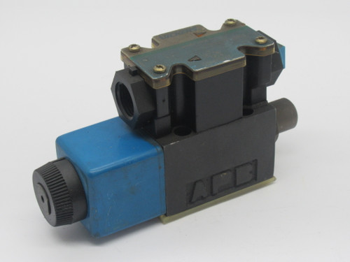 Vickers DG4V-3S-22A-P2-M-FW-B5-60 Hydraulic Directional Control Valve USED