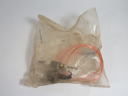 Lennox 18G90 Pilot Burner Assembly 24KVDC 250°C 2SL60 OPEN BAG NWB