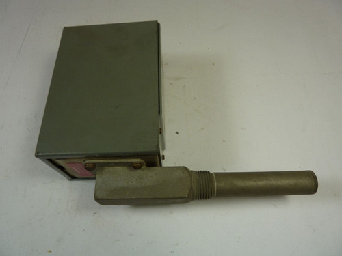 Allen-Bradley 837H2A Temperature Switch 600V  USED
