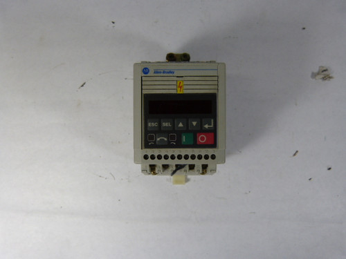 Allen-Bradley 160S-AA02NSF1 Speed Controller 1/2 HP 200-240 V 1 PH  USED