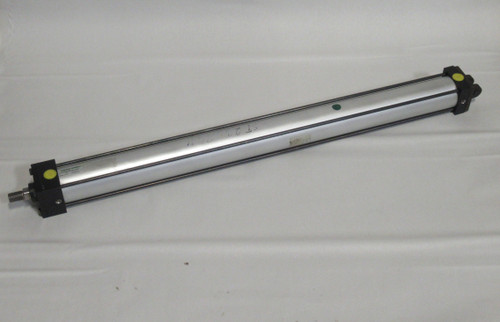 Numatics P2AM-32A6D-CAA0 Air Cylinder 2-1/2" Bore 32" Stroke SHELF WEAR NOP