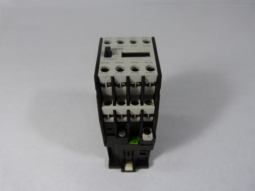 Siemens 3TH4-280-OBB4 Contactor 24V Coil 3P  USED