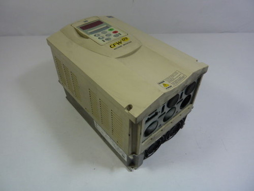 Weg CACFW090007T5060ESZ AC Drive 3Ph 500-600VAC 12.5A USED