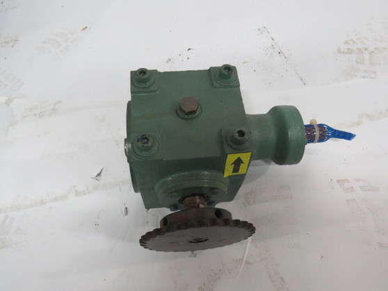 Tandler Bevel Gearbox Gear Reducer 1:1 Ratio 22mm Input 7/8" Output  USED