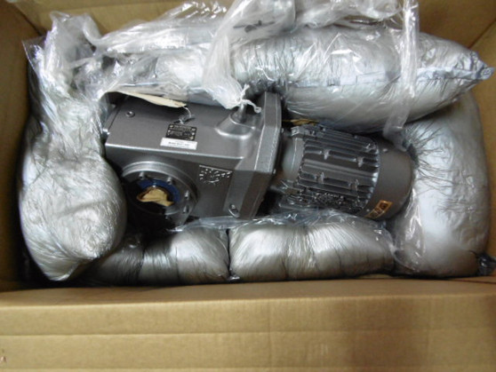 Nord Gearmotor 17.83:1 2HP 1286lb-in 98RPM C/W 2HP 1740RPM 332/575V TEFC  NEW