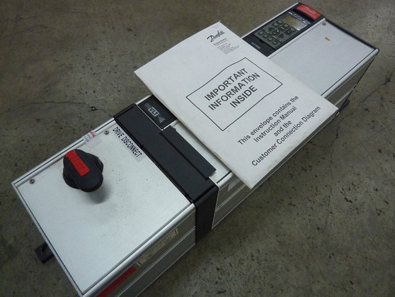 Danfoss VLT-6006 Adjustable Frequency Drive 5HP 240V  RFB
