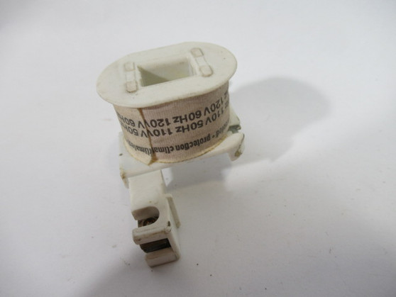 Klockner-Moeller J-DIL8 Contactor Coil 110@50Hz 120V@60Hz USED