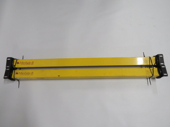 STI MS4436B-2 Light Curtain Transmitter and Receiver 50' Range USED