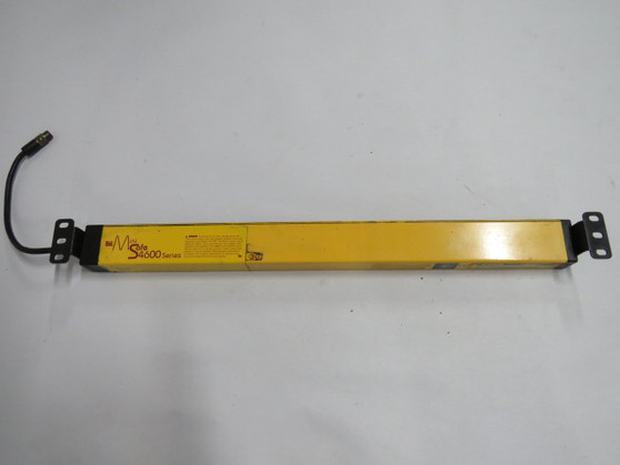 STI MS46-30-520-Q1-X Light Curtain Transmitter 24VDC 285mA USED