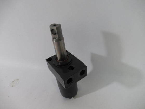 Roemheld 18931339000 Swing Clamp 20mm Piston 30DEG CCW Swing 500 bar USED