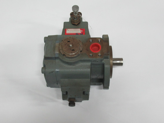 Bosch Variable Vane Pump 3000PSI Inlet 2" Outlet 1-3/16" USED