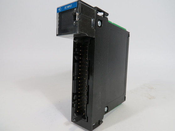 Allen-Bradley 1756-IB32 Ser. B F/W 3.5 DC Input Module 32PT NO TERMINAL USED