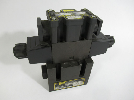 Parker D31VW4C4NYCF4-75 Pilot-Operated Directional Control Valve USED
