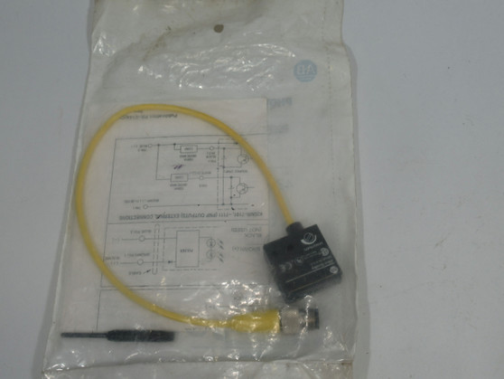 Allen-Bradley 42SMR-7110-QD Ser B Red Trans-Beam Receiver 11-28VDC 1.2W NWB