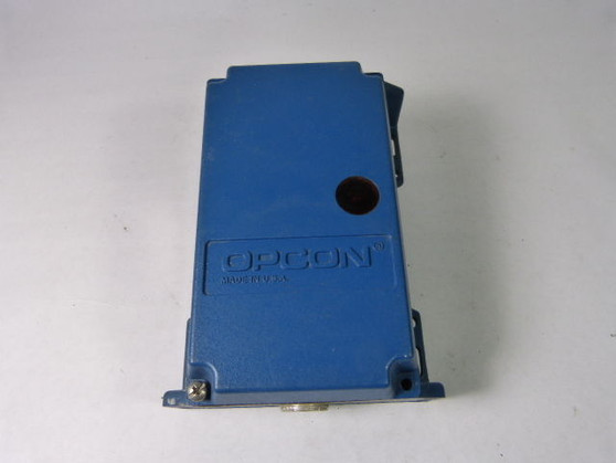 OPCON 1320A-6501 Self Contained Metal Sensor 115V 50/60HZ MISSING SCREWS  USED