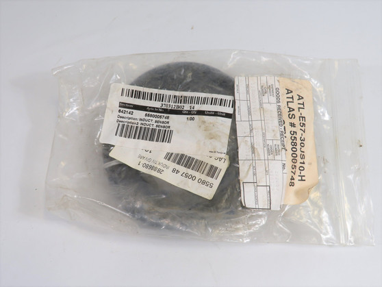 Eaton E57-30JS10-H Inductive Proximity Sensor 10-55VDC 3.5A 10mm NWB