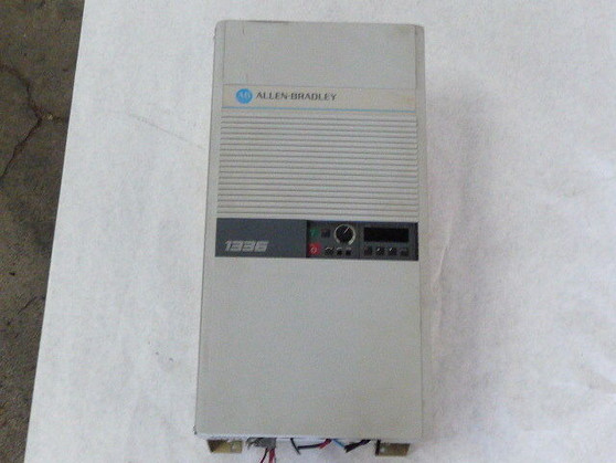 Allen-Bradley 1336-C015-EAE-FA2 AC Inverter Drive 3Ph 15.0kVA 15HP 575V  USED