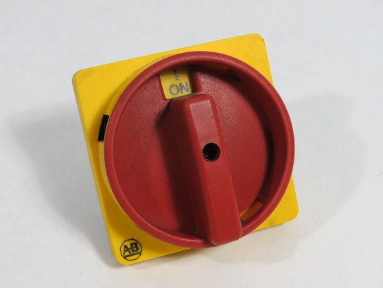 Allen-Bradley 194L-HE6N-175 Emergency Off Switch Red/Yellow Padlockable USED