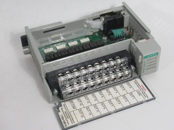Allen-Bradley 1769-OB16 Ser B Output Module USED