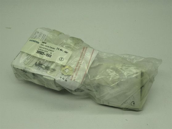 Siemens 3VF9323-1EA00 Rotary Handle Operator "Sealed" NWB