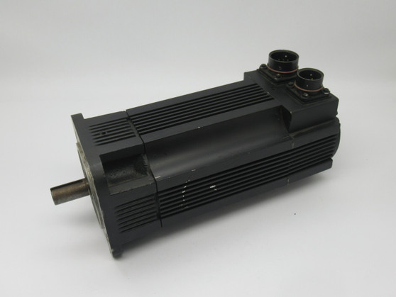 Reliance Electric Servo Motor 1kW 5000RPM 24VDC 72Nm 15.57ohm .88A USED