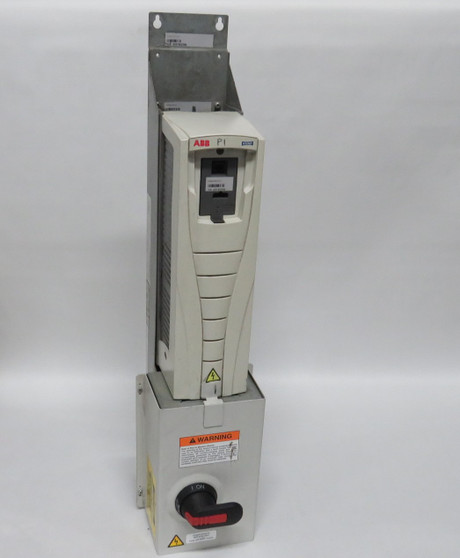 ABB ACH550-PDR-011A-6 AC Drive 10HP 3 Phase 500-600V 11A AS IS