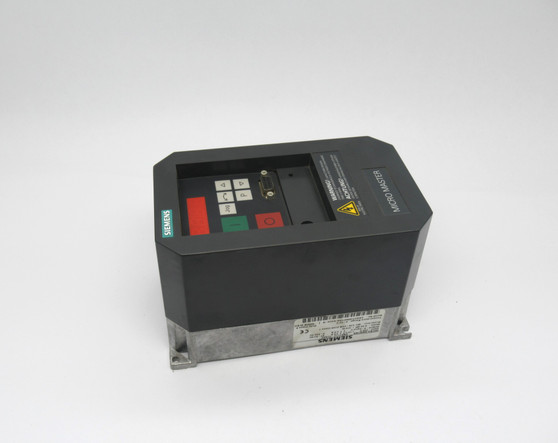 Siemens 6SE3112-1CA40 AC Drive 0.50HP 0-230V 3PH 2A USED
