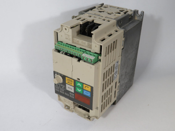 Omron 3G3JV-A2007-A Inverter Drive Missing Face Plate/SHELF WEAR USED