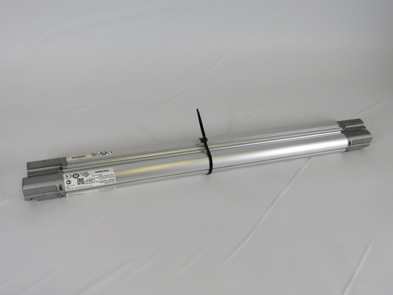 Keyence SL-V12L Safety Light Curtain Receiver/Transmitter 24VDC USED