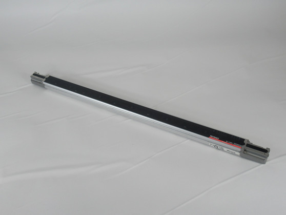 Keyence SL-V28H-T Safety Light Curtain Transmitter Only 24VDC 87mA USED