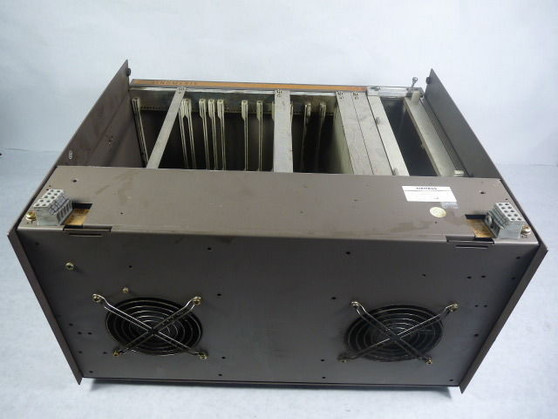 Siemens 6FC3423-0FA-Z Sinumerik 3M Rack 24VDC 100W  USED