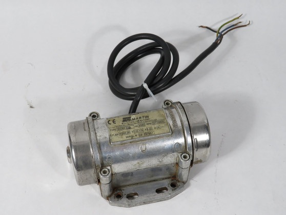 Martin MICRO-M60 Electric Vibrator 35W 3000/3600RPM 110-115V 1Ph 0.42A DENT USED