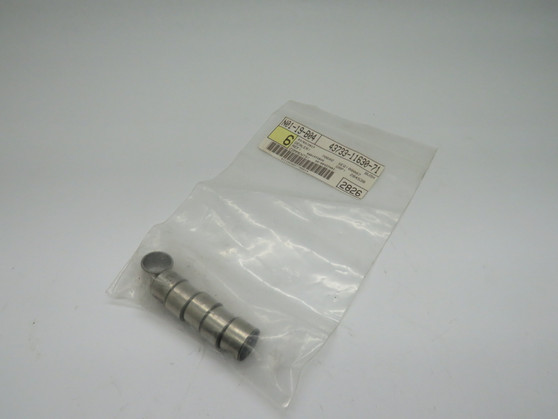 Toyota 43733-11630-71 Collar/Spacer for Forklift 6-Pack NWB