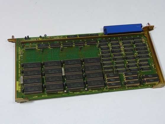 Fanuc A16B-1211-0520 PC Board 512KB RAM Carrier  USED