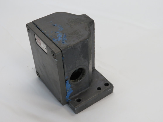 Euchner RGBF05-R12-502 Precision Home Limit Switch 5 Position 10A 250VAC USED