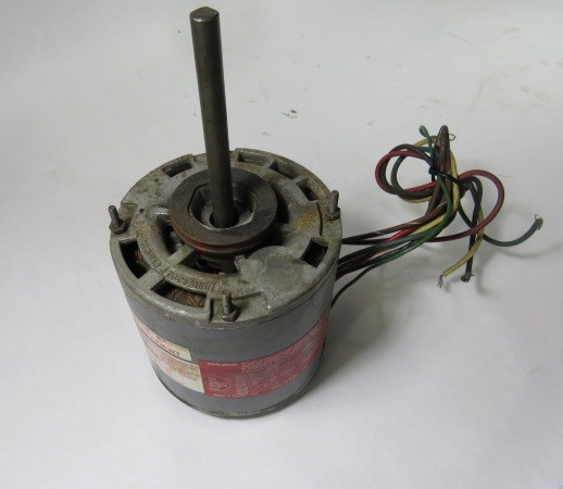 Universal Electric HF3L041N 3/4HP 1075RPM 208-230V TENV 1Ph 4.6A 60Hz.  USED