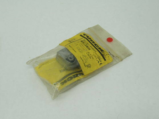 Turck BIM-IKM-AZ3X2-B3131 W/KLI3 Magnetic Field Sensor 20-250VAC SHELF WEAR NWB