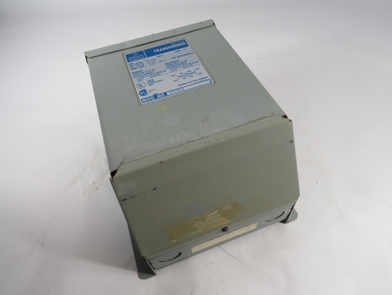 General Electric 9T51B12 Type QP Dry Transformer 2kVa Pri 240/480V 60Hz 1Ph USED